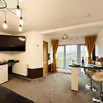 Elixir With Balcony & Panoramic View Craiova