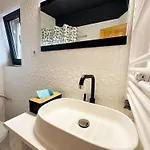 Daire Elixir With Balcony & Panoramic View Craiova