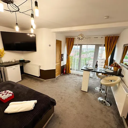 Apartment Elixir With Balcony & Panoramic View